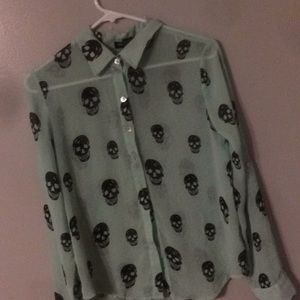 Skull blouse button up